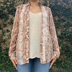 Express button down blouse! Perfect condition!